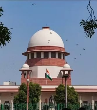 सुप्रीम कोर्ट ने मुफ्त स्कीमों पर जताई नाराजगी, कहा- मुफ्त राशन और नकदी मिलने के चलते काम नहीं करना चाहते हैं लोग