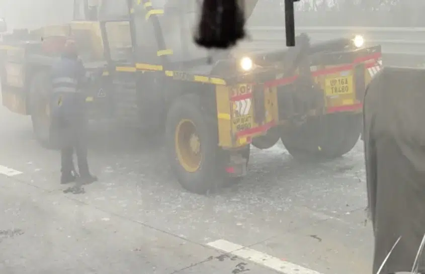 यमुना एक्सप्रेसवे पर बड़ा हादसा