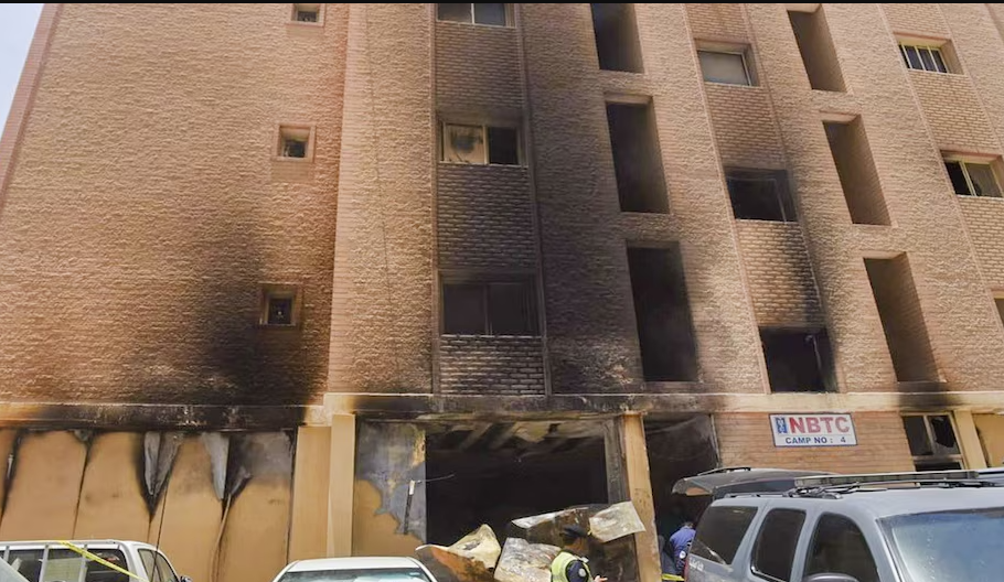 कुवैत में श्रमिकों के आवास निर्माण में आग लगने से हुई 41 लोगों की मौत