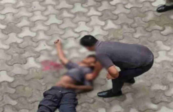 21वीं मंजिल से गिरकर छात्र की हुई मौत