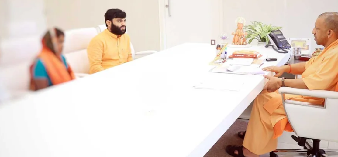 पैसे से मामले को रफा-दफा करना चाहता था सपा नेता