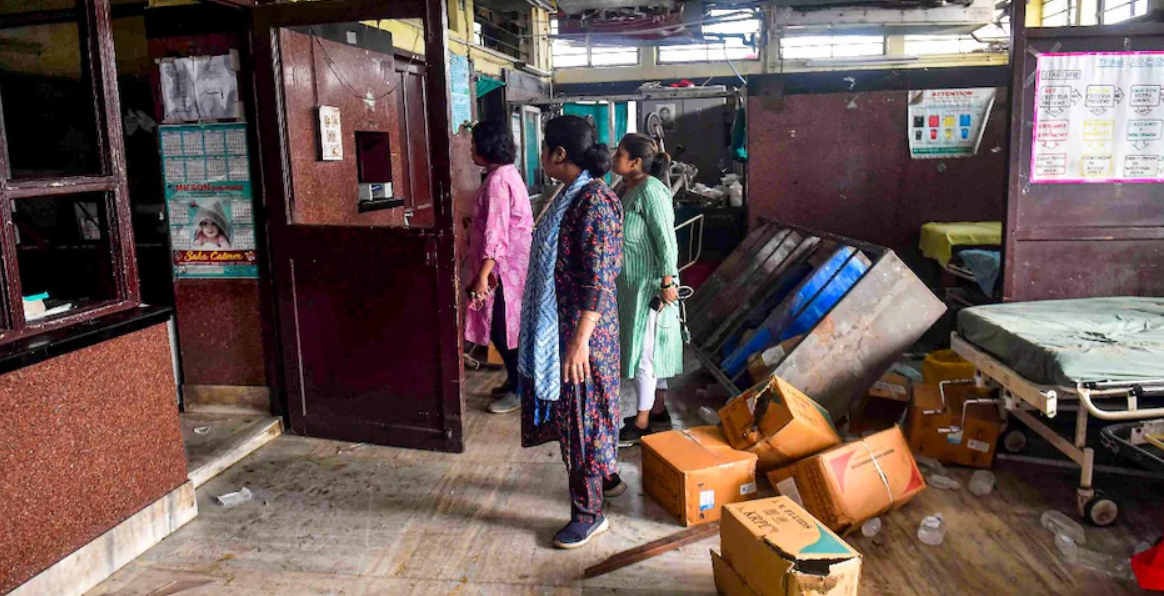 नर्स ने बयां किया आधी रात की भीड़ द्वारा किए गए हमले का मंजर