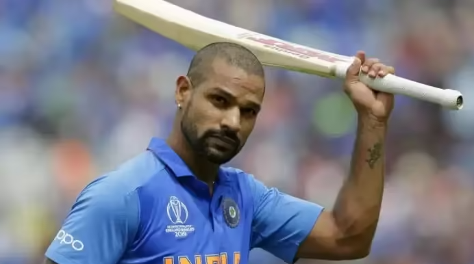 शिखर धवन ने लिया क्रिकेट से संन्यास