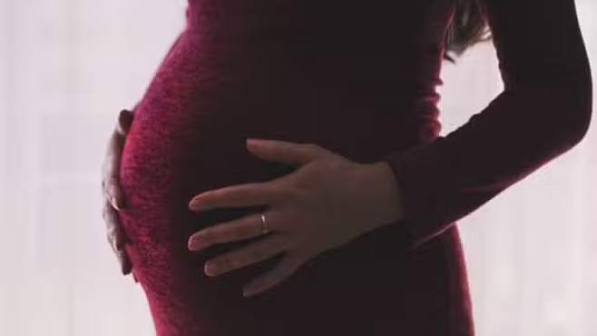 गर्भ में हुई बच्चे की मौत