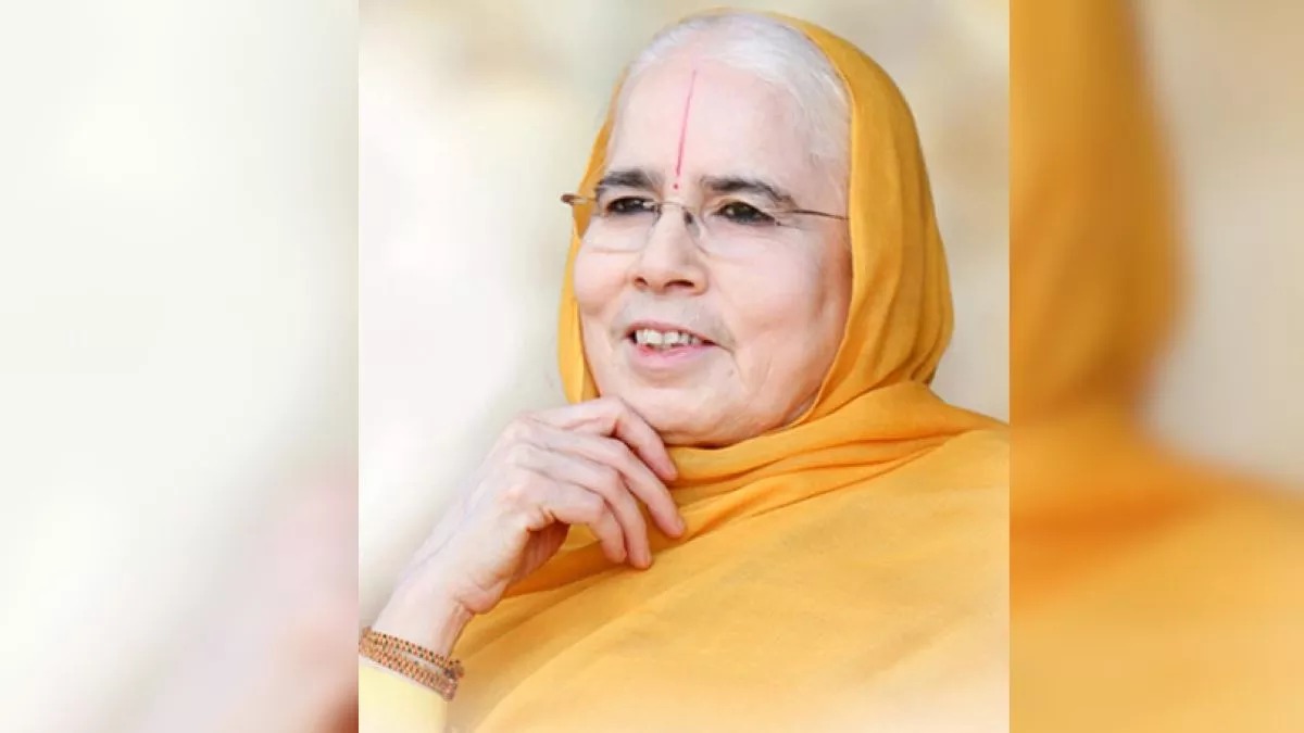 यमुना एक्सप्रेस-वे पर कृपालु महाराज की बेटी विशाखा त्रिपाठी की मौत