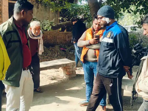 मथुरा में दर्दनाक हादसा: बुलेट सवार दो भाइयों को अज्ञात वाहन ने मारी टक्कर, एक की मौत; एक घायल