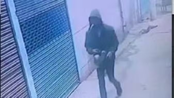 मथुरा में चोरों ने मंदिर को बनाया निशाना, भाजपा महामंत्री के घर से चुराई चांदी की मूर्तियां