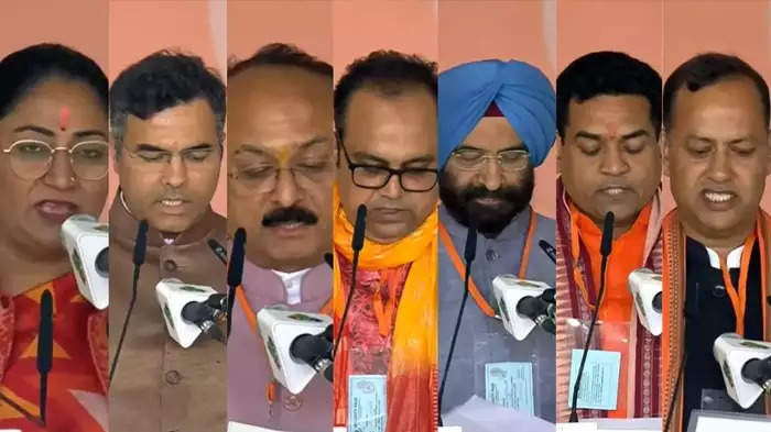 Delhi CM Shapath Grahan: रेखा गुप्ता ने ली सीएम पद की शपथ, पीएम मोदी समेत कई हस्तियां हुईं शामिल