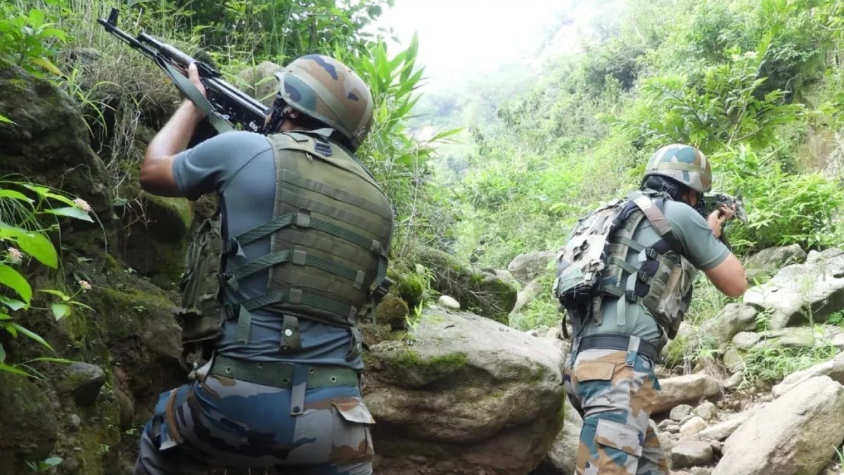 Kathua Encounter: कठुआ और बिलावर के पहाड़ी इलाकों में सर्च ऑपरेशन जारी