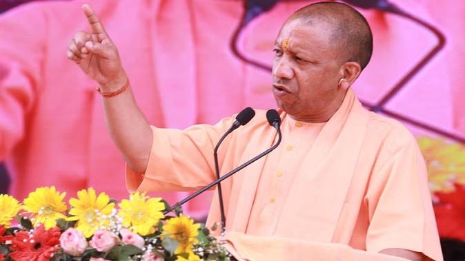 लखनऊ में बोले सीएम योगी-हर हिंदू की रक्षा के लिए प्रतिबद्ध, कुछ लोग वक्फ के नाम पर भड़का रहे हिंसा