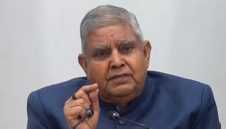 मानसून सत्र के बीच उपराष्ट्रपति जगदीप धनखड़ ने दिया इस्तीफा