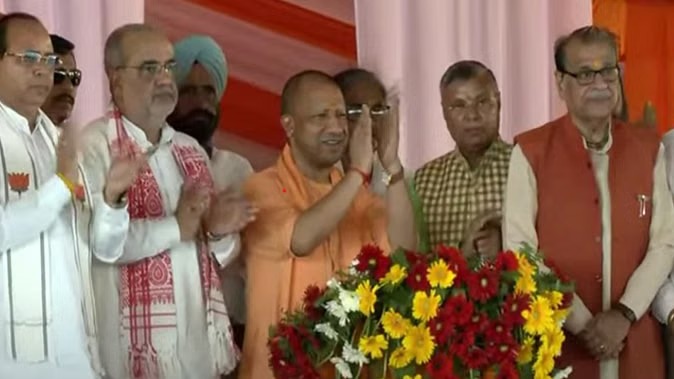 संभल को CM योगी की बड़ी सौगात, 546.25 करोड़ की विकास परियोजनाओं का किया शिलान्यास