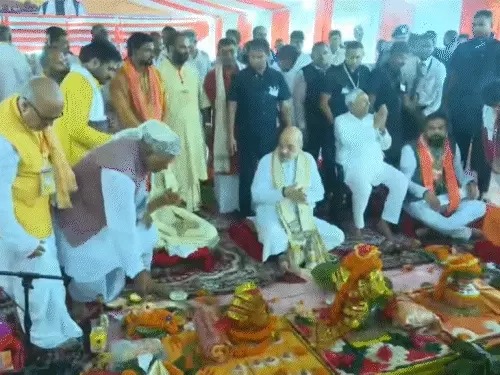 बिहार में गरजे अमित शाह