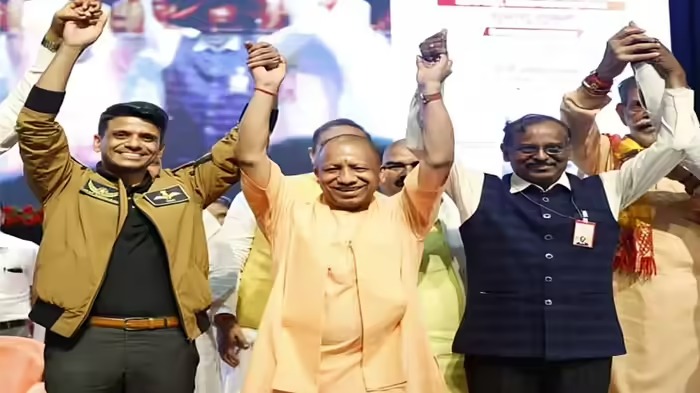 सीएम योगी ने किया बड़ा ऐलान: शुभांशु शुक्ला के नाम से छात्रवृत्ति योजना शुरू करेगी उत्तरप्रदेश सरकार