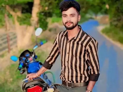 मथुरा में दर्दनाक सड़क हादसा: ट्रक की टक्कर से बाइक सवार युवक की मौत, चचेरा भाई घायल