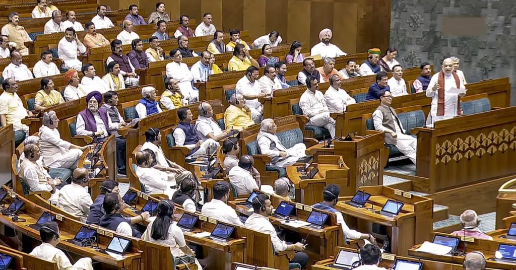 संसद में महा-बहस के बीच लागू हुआ महिला आरक्षण कानून 2023